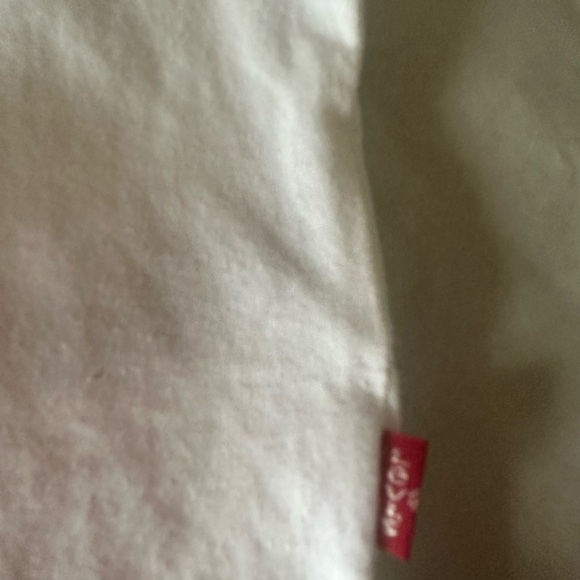 levi’s tshirt - Picture 3 of 4